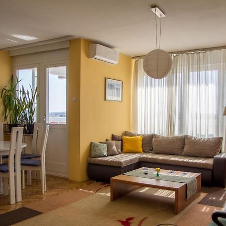Sunny Apartment Belgrade Extérieur photo